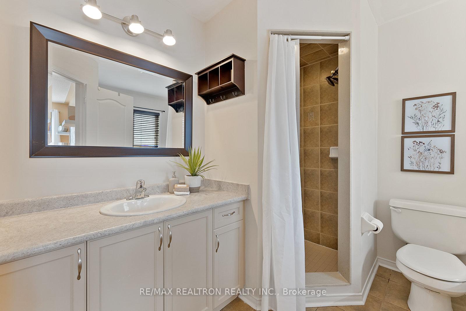 Photo 25 of 947 Fetchison Drive, Oshawa, Taunton — HOMEH