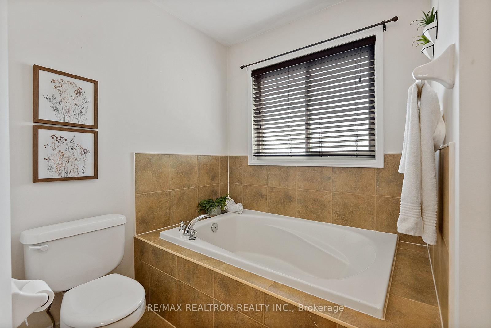 Photo 26 of 947 Fetchison Drive, Oshawa, Taunton — HOMEH