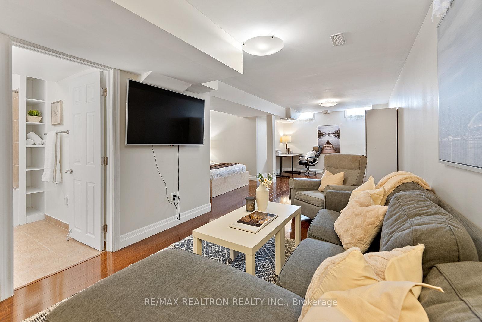 Photo 34 of 947 Fetchison Drive, Oshawa, Taunton — HOMEH