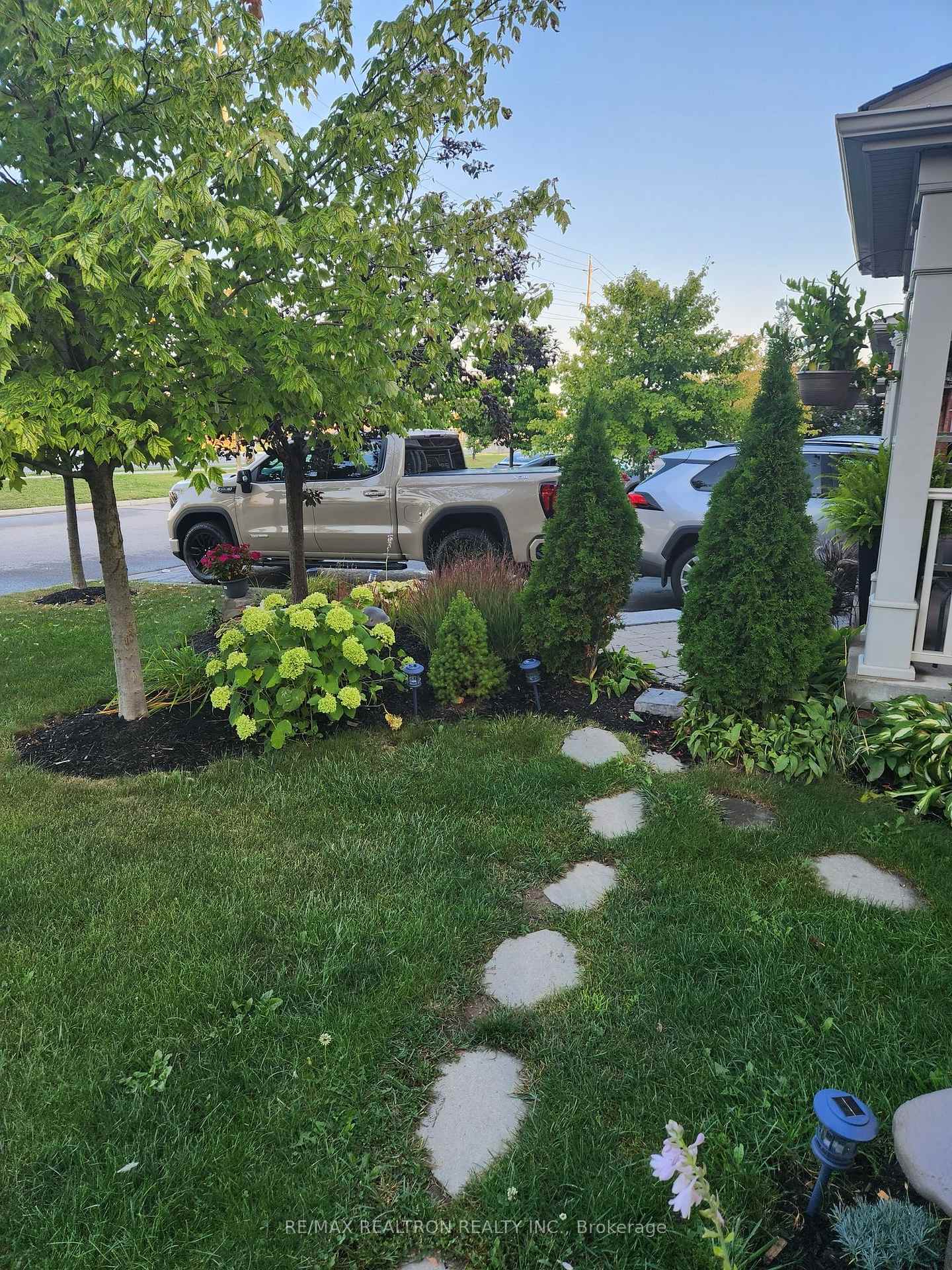 Photo 49 of 947 Fetchison Drive, Oshawa, Taunton — HOMEH