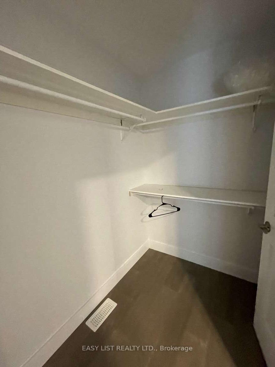 Photo 29 of Unit A, 844 Maplewood Avenue, Ottawa, Queensway Terrace North — HOMEH