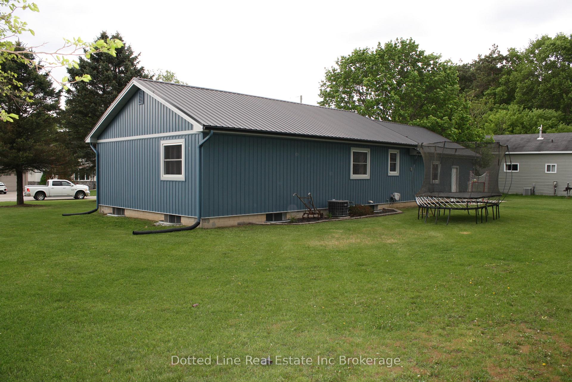 Photo 6 of 55837 Fifth Street, Bayham, Straffordville — HOMEH