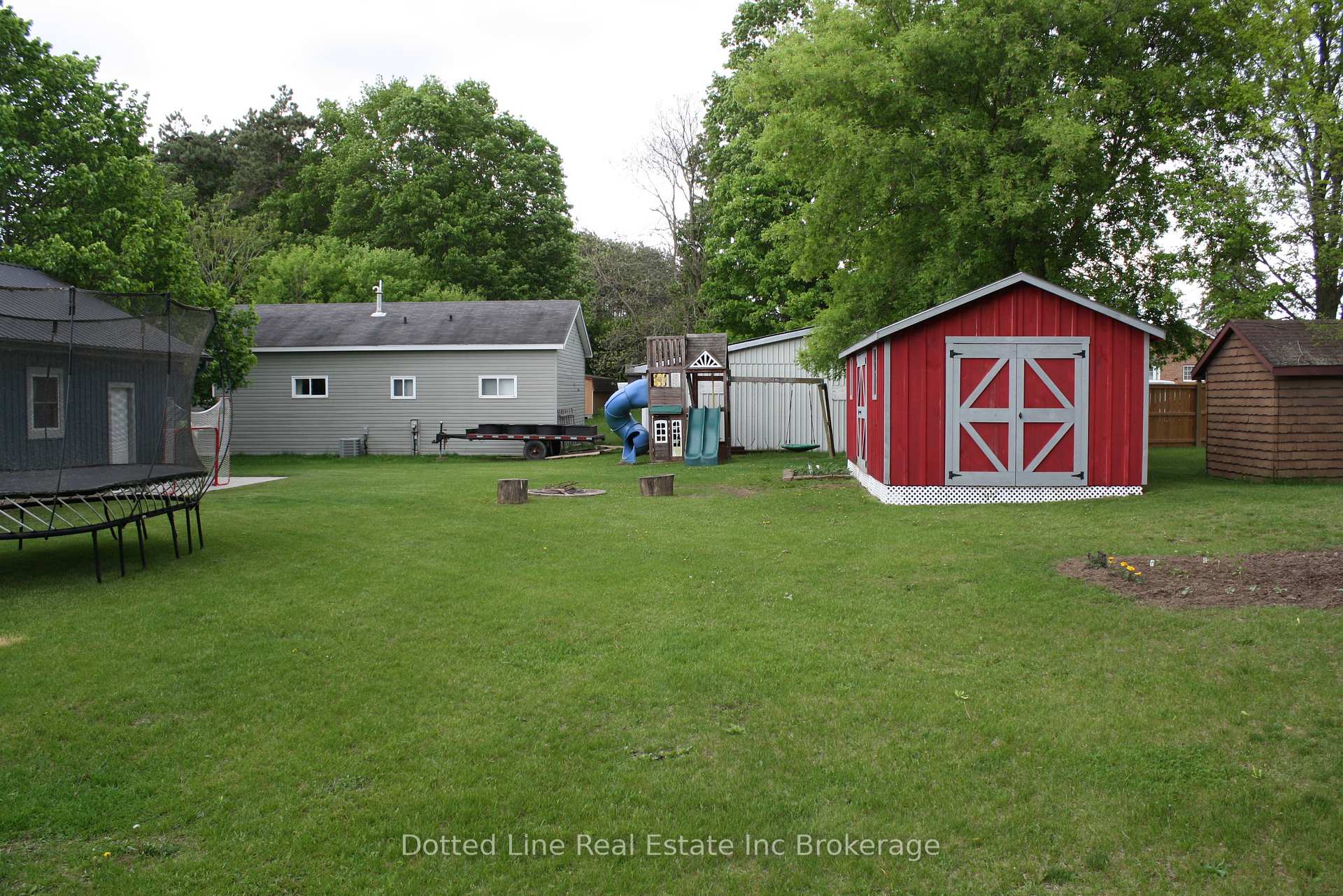 Photo 5 of 55837 Fifth Street, Bayham, Straffordville — HOMEH