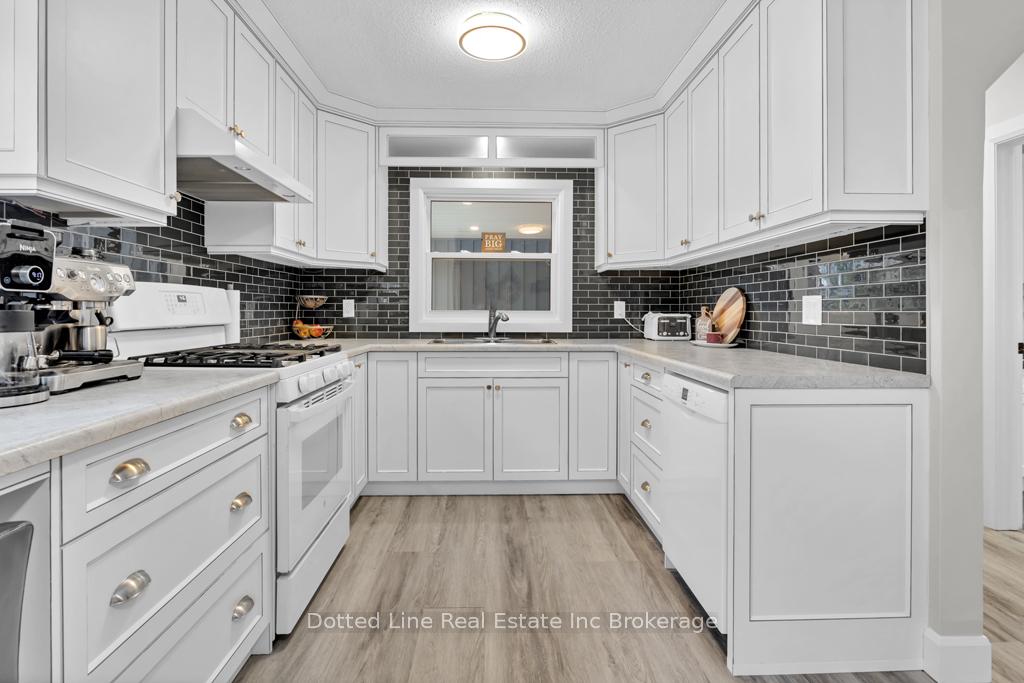 Photo 11 of 55837 Fifth Street, Bayham, Straffordville — HOMEH