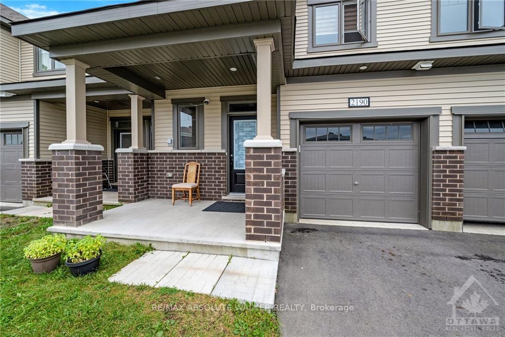 Photo 2 of 2190 Winsome Terrace, Ottawa, Fallingbrook/Gardenway South — HOMEH