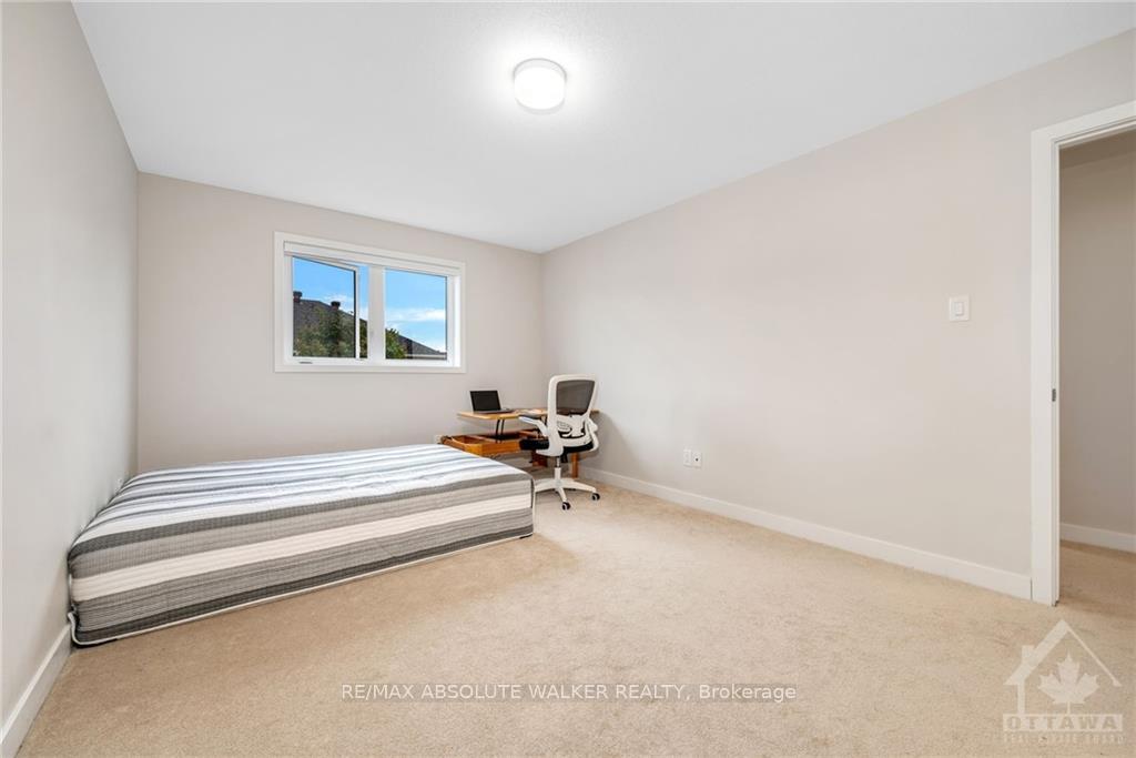 Photo 9 of 2190 Winsome Terrace, Ottawa, Fallingbrook/Gardenway South — HOMEH