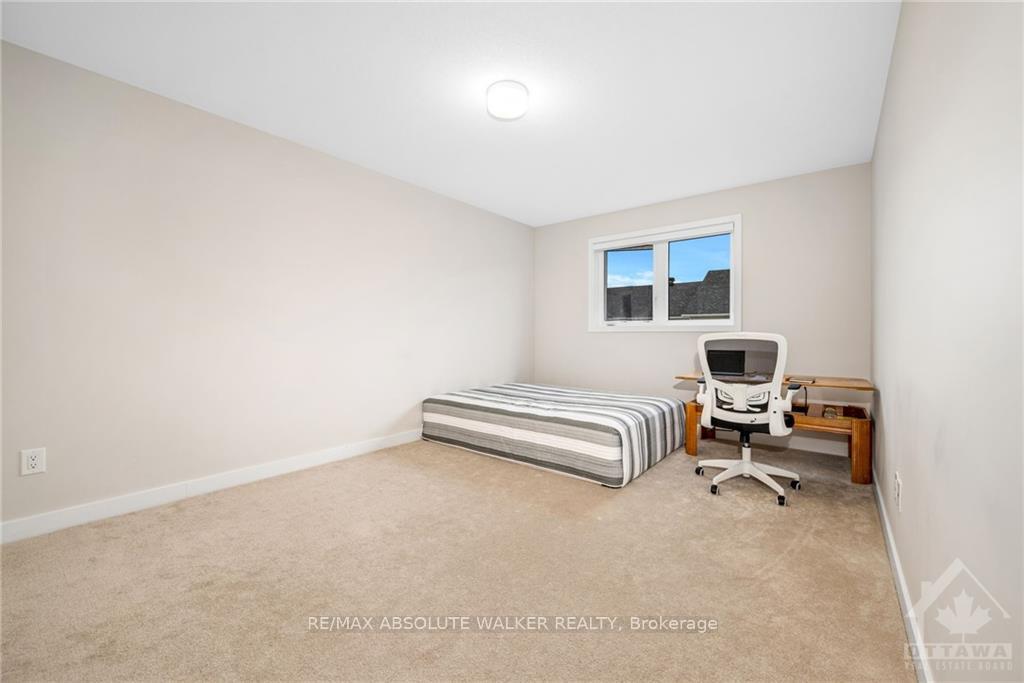 Photo 10 of 2190 Winsome Terrace, Ottawa, Fallingbrook/Gardenway South — HOMEH