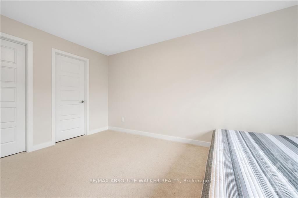 Photo 11 of 2190 Winsome Terrace, Ottawa, Fallingbrook/Gardenway South — HOMEH