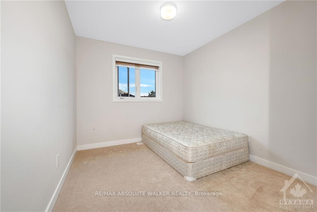 Photo 13 of 2190 Winsome Terrace, Ottawa, Fallingbrook/Gardenway South — HOMEH