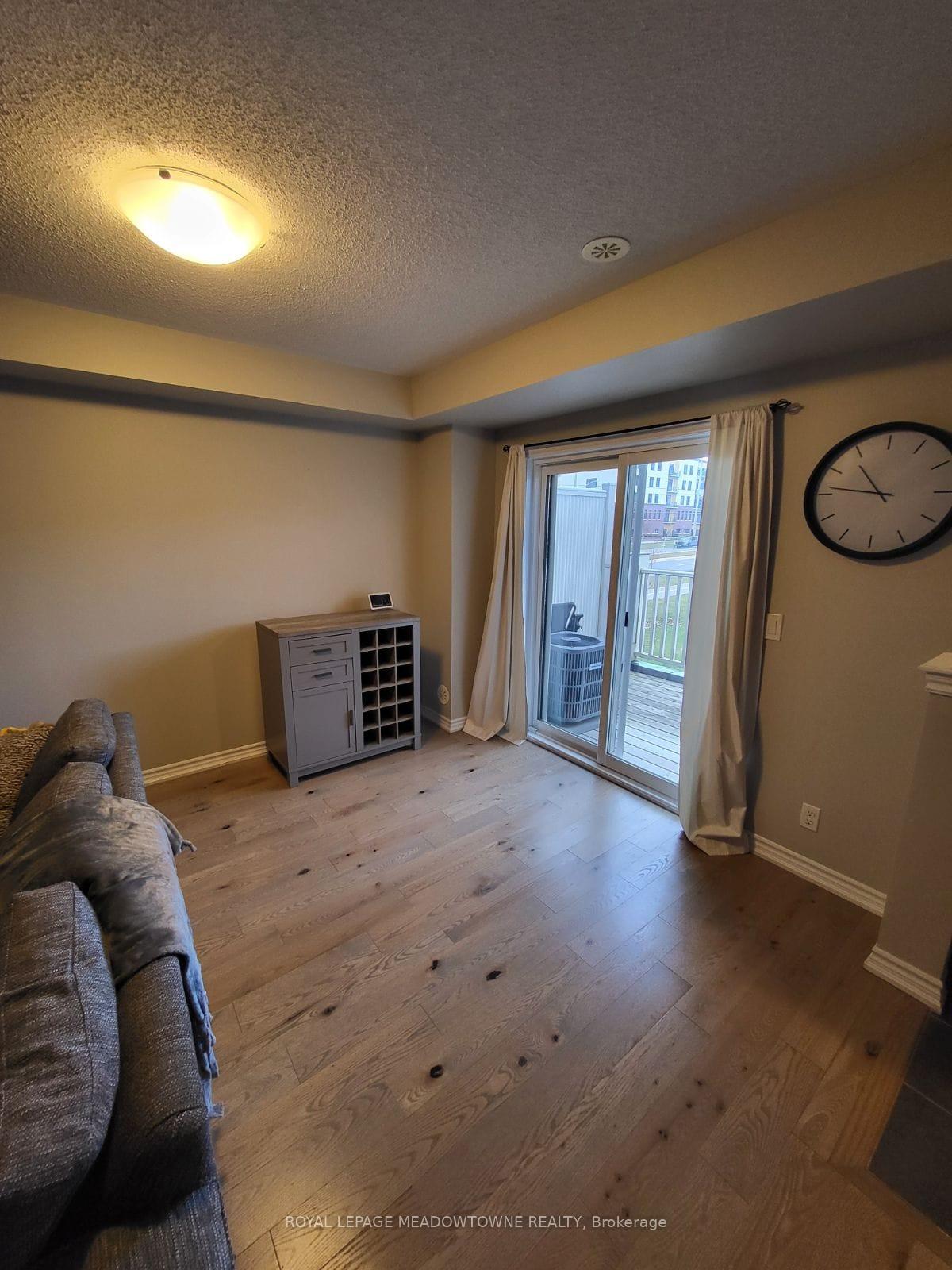 Photo 4 of 45 Far North Court, Oshawa, Windfields — HOMEH