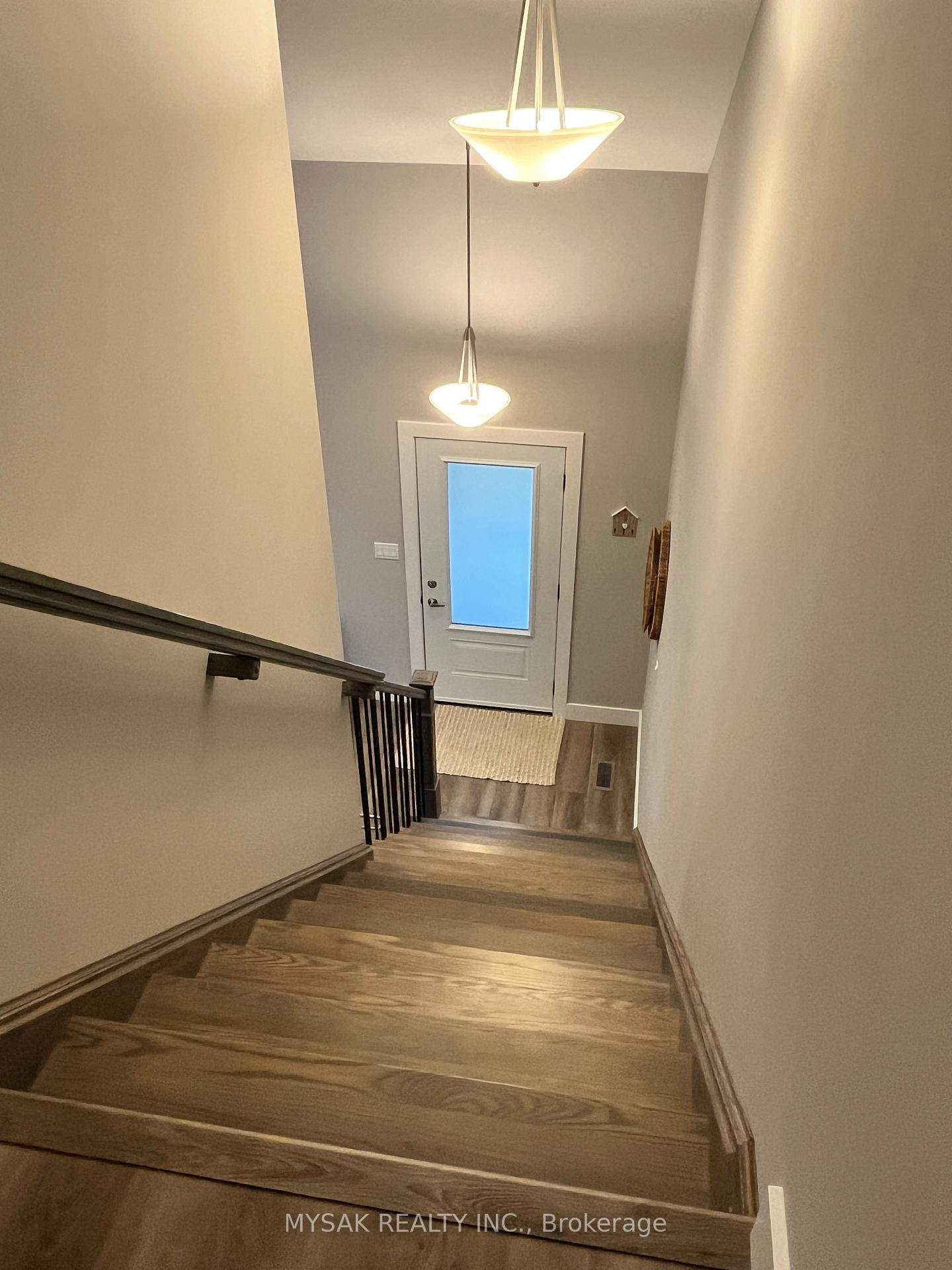 Photo 15 of 28 Rabbit Road, Brighton — HOMEH