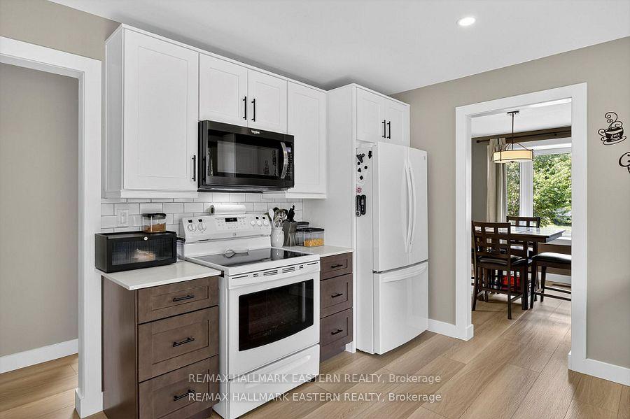 Photo 13 of 41 Parkview Drive, Peterborough, Northcrest Ward 5 — HOMEH