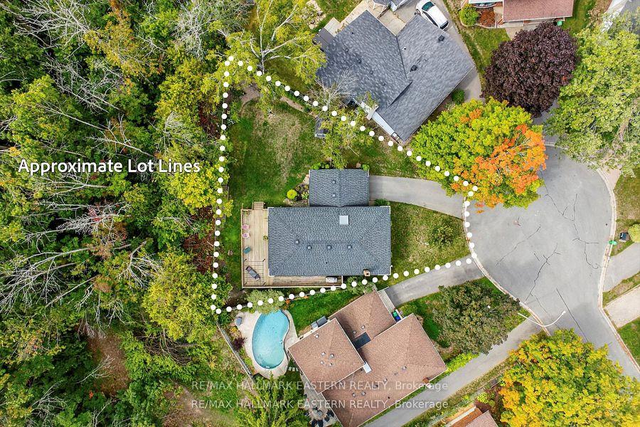Photo 45 of 41 Parkview Drive, Peterborough, Northcrest Ward 5 — HOMEH