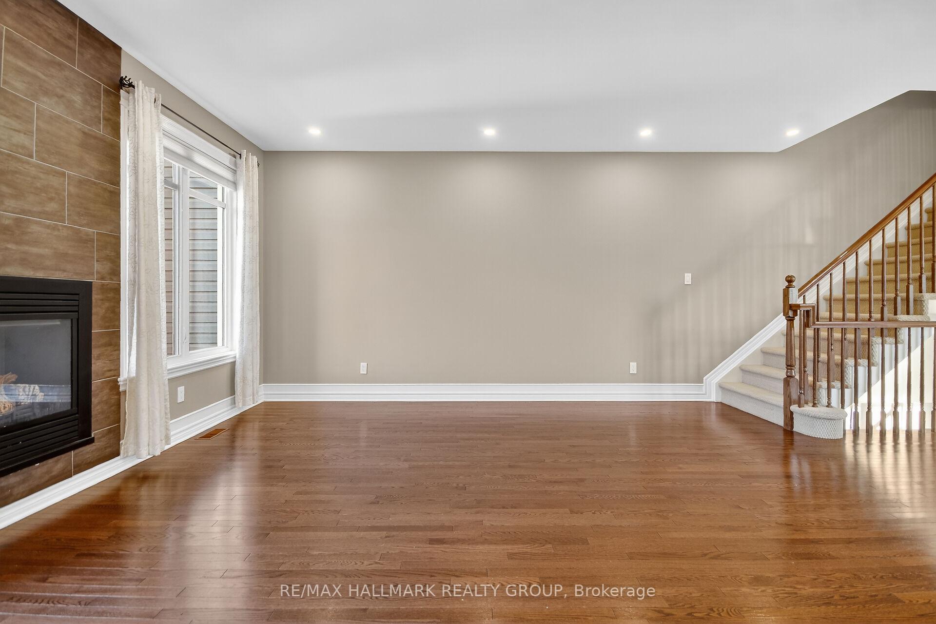 Photo 14 of 55 Claridge Drive, Ottawa, Barrhaven - Longfields — HOMEH