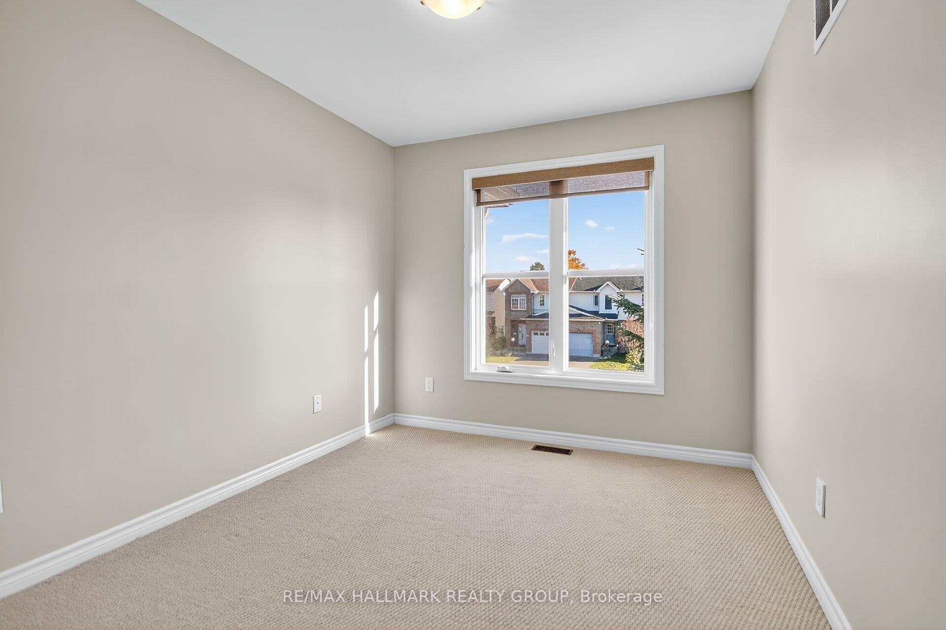Photo 33 of 55 Claridge Drive, Ottawa, Barrhaven - Longfields — HOMEH