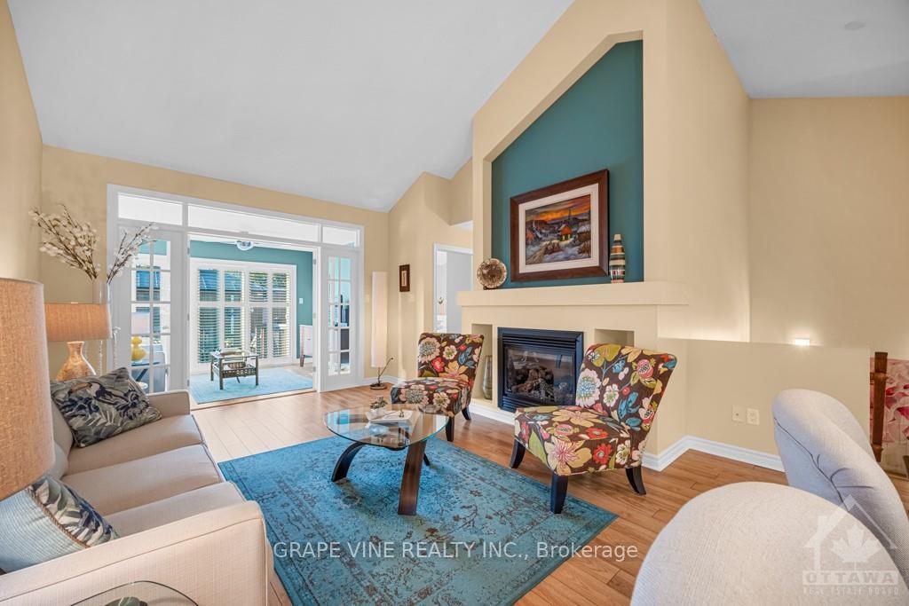 Photo 7 of 331 Nestleton Street, Ottawa, Avalon East — HOMEH