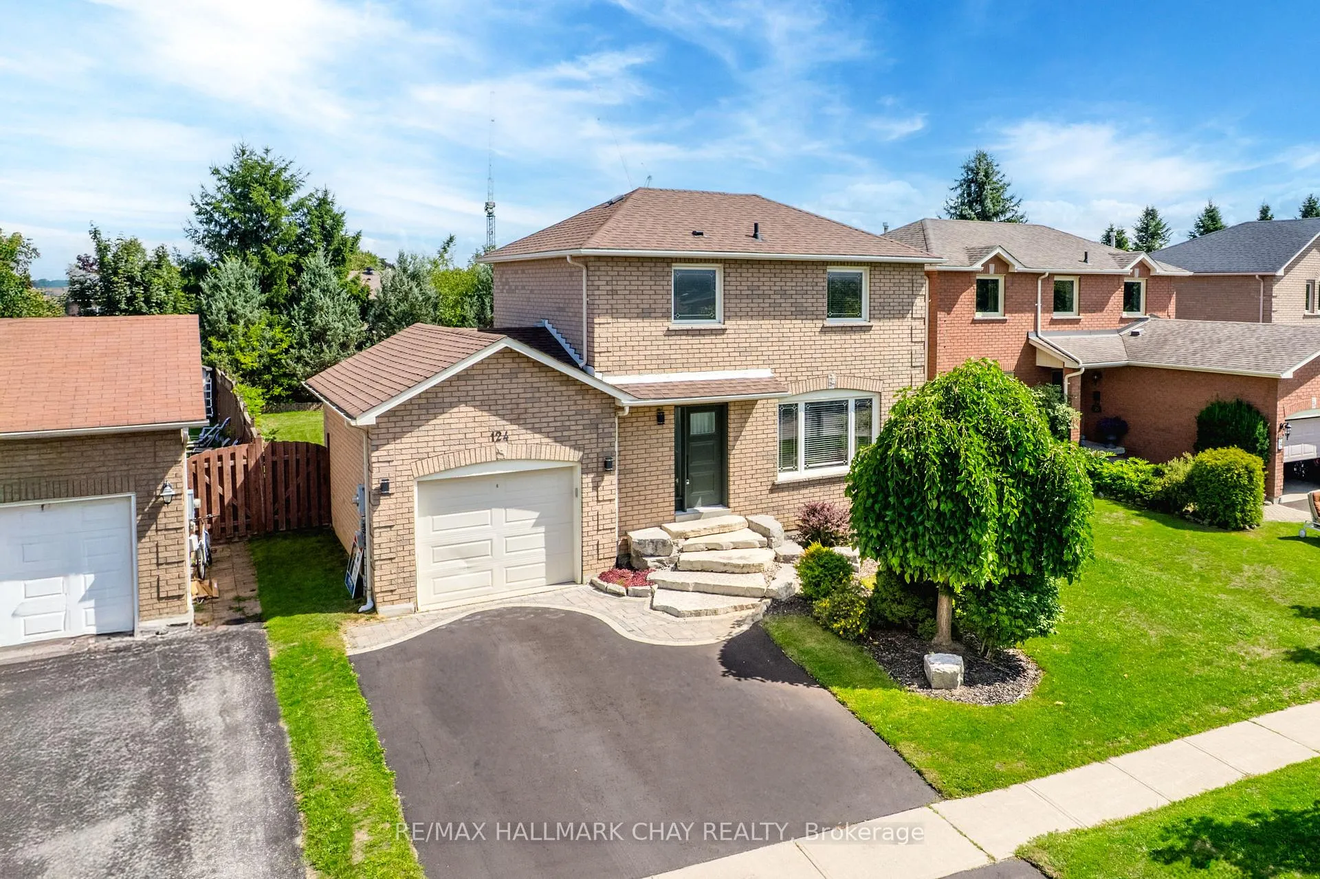Photo 1 of 124 Brown Street, Barrie, Holly — HOMEH
