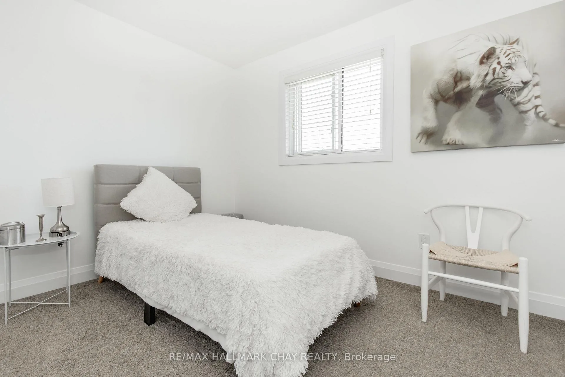 Photo 20 of 124 Brown Street, Barrie, Holly — HOMEH