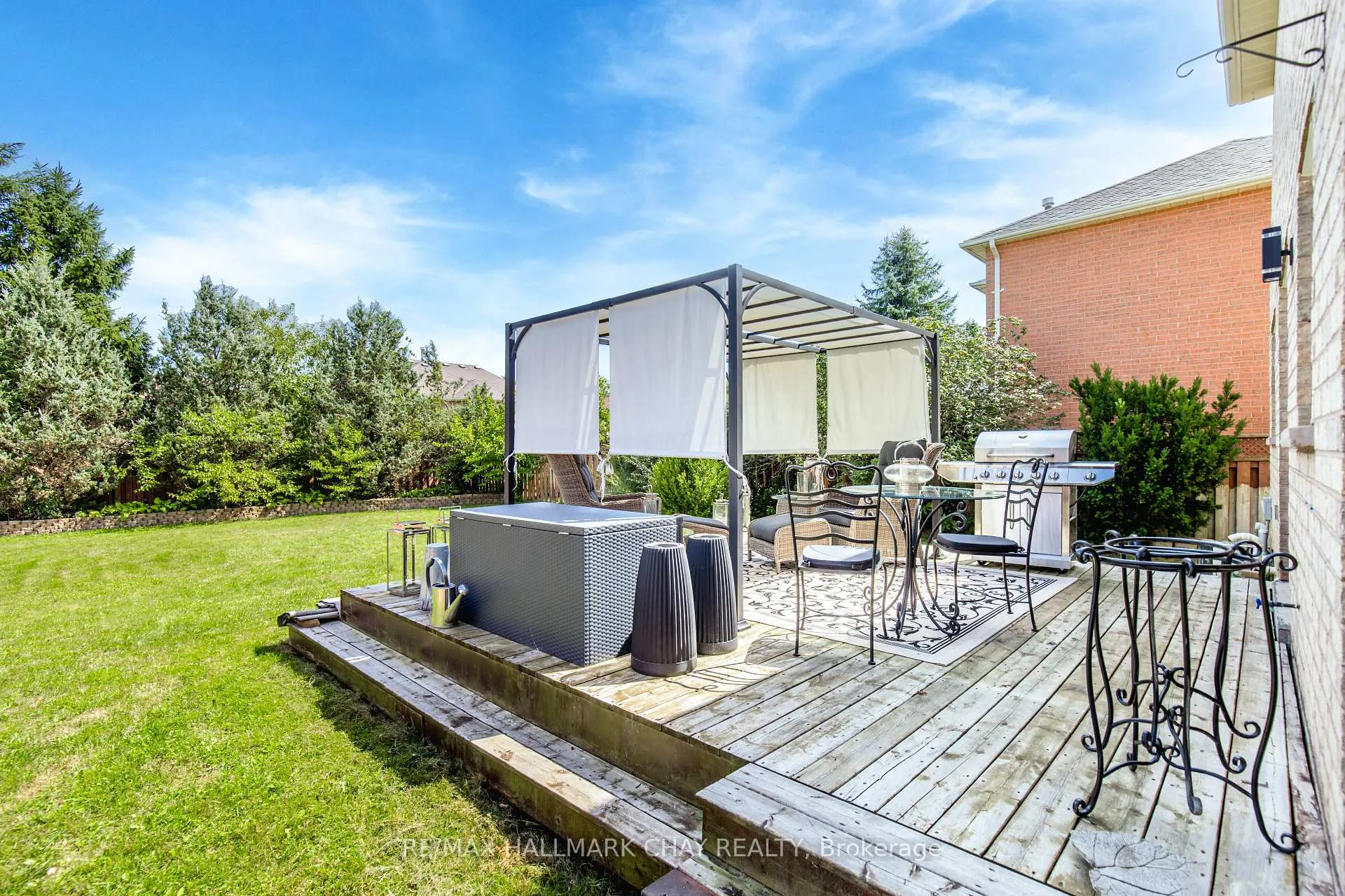 Photo 33 of 124 Brown Street, Barrie, Holly — HOMEH