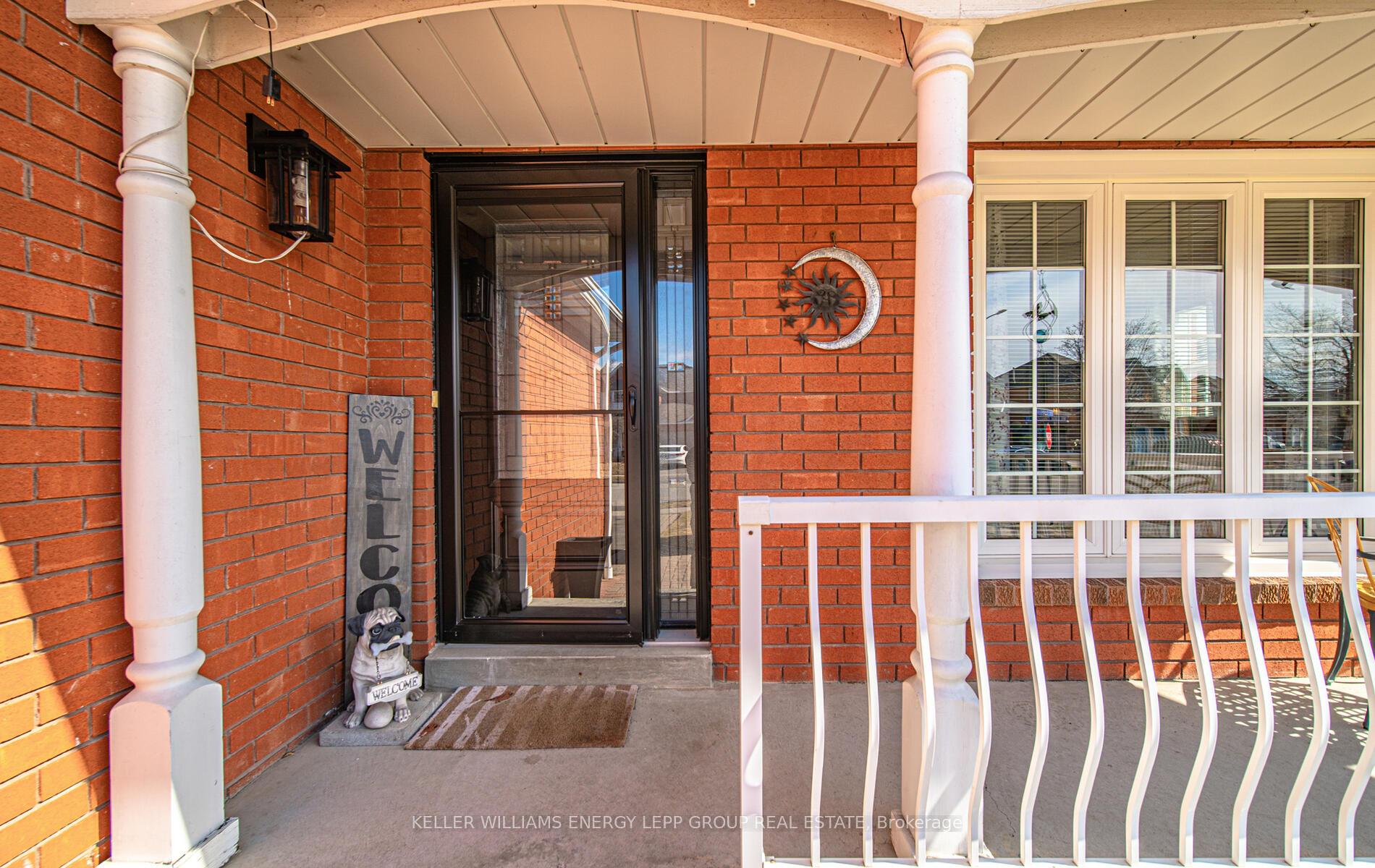 Photo 4 of 37 Eric Clarke Drive, Whitby, Rolling Acres — HOMEH