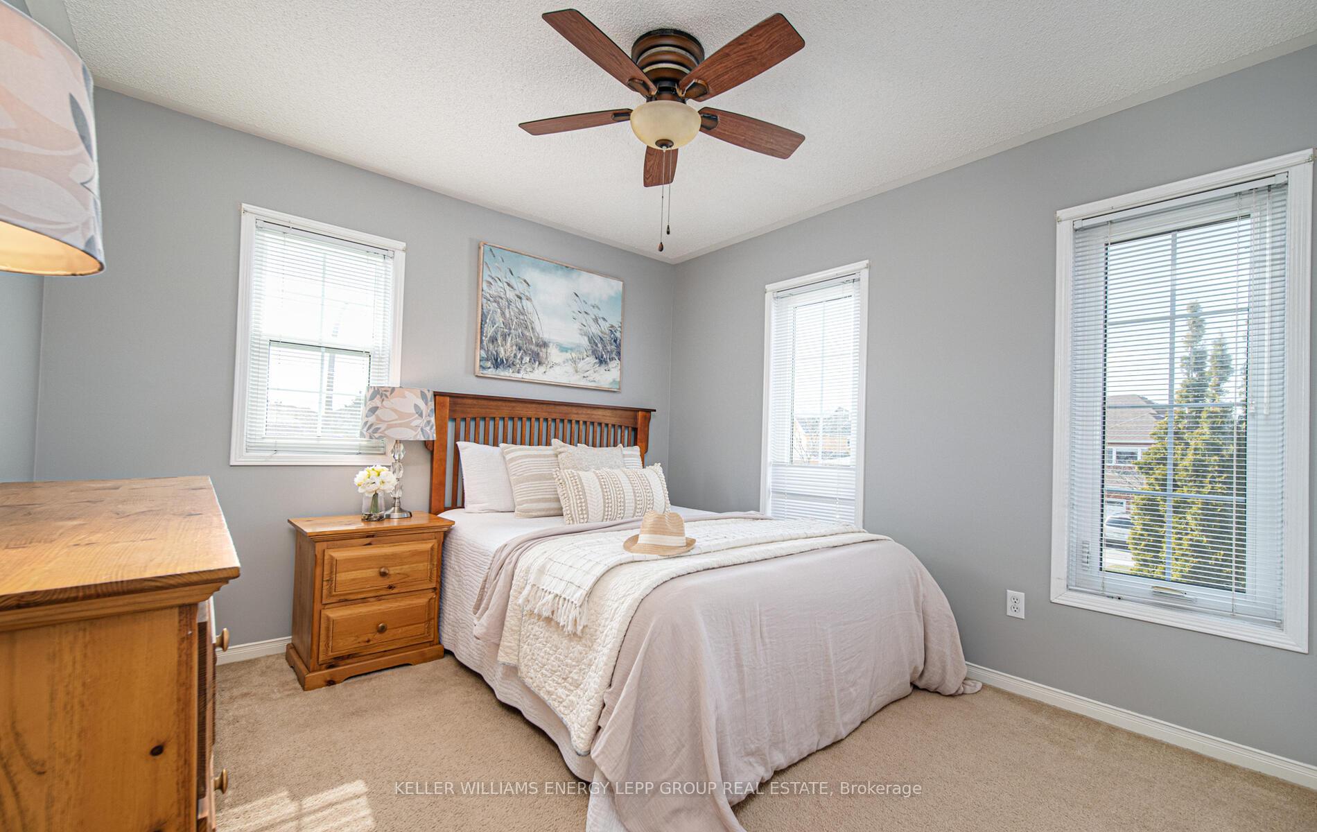 Photo 37 of 37 Eric Clarke Drive, Whitby, Rolling Acres — HOMEH