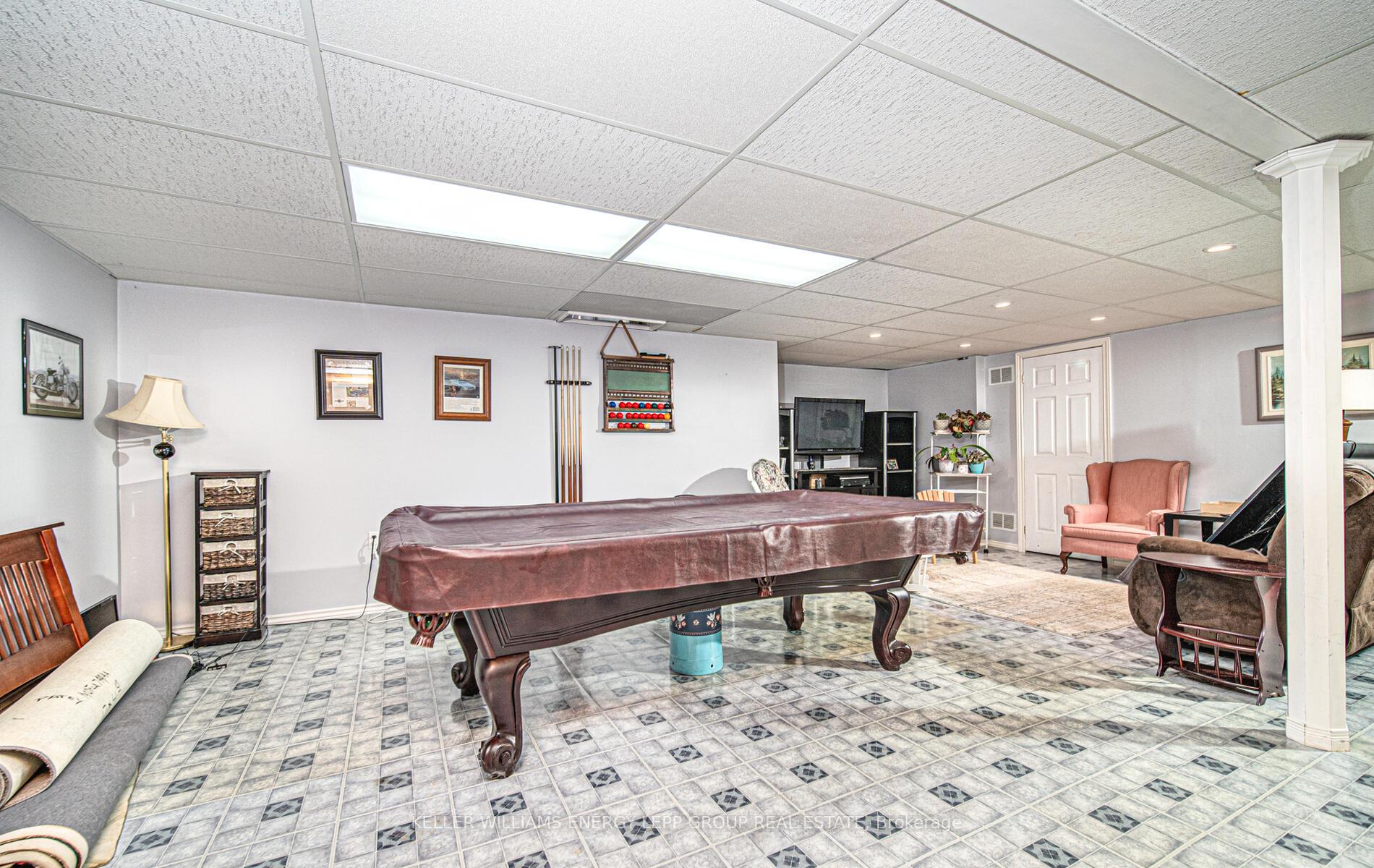 Photo 44 of 37 Eric Clarke Drive, Whitby, Rolling Acres — HOMEH