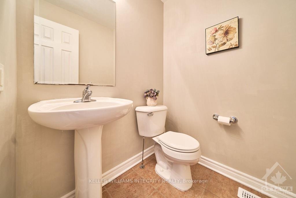 Photo 4 of 348 Selene Way, Ottawa, Avalon East — HOMEH