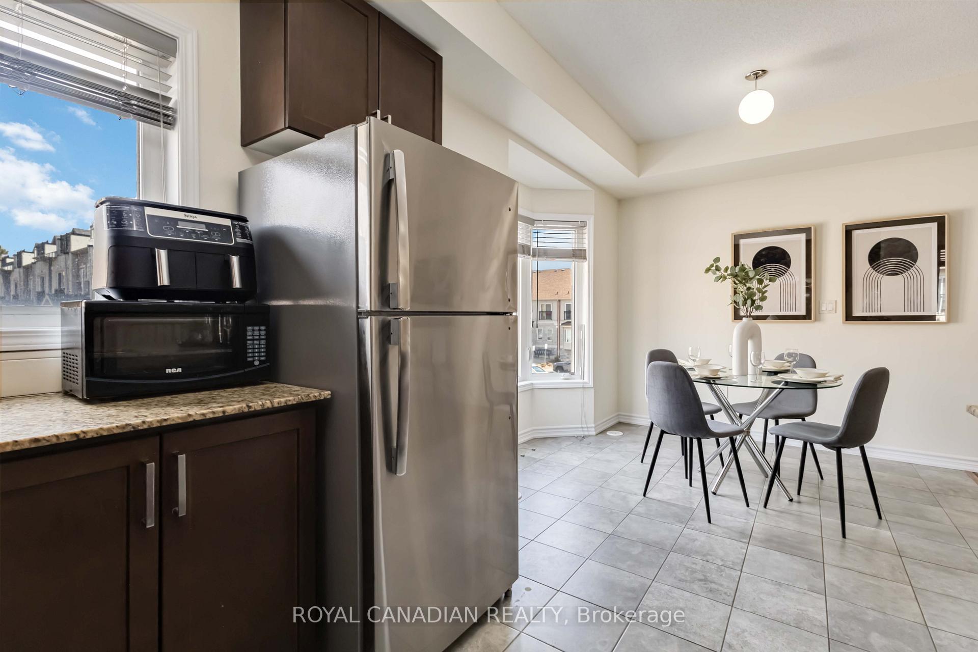 Photo 25 of 20 Dunsley Way, Whitby, Pringle Creek — HOMEH