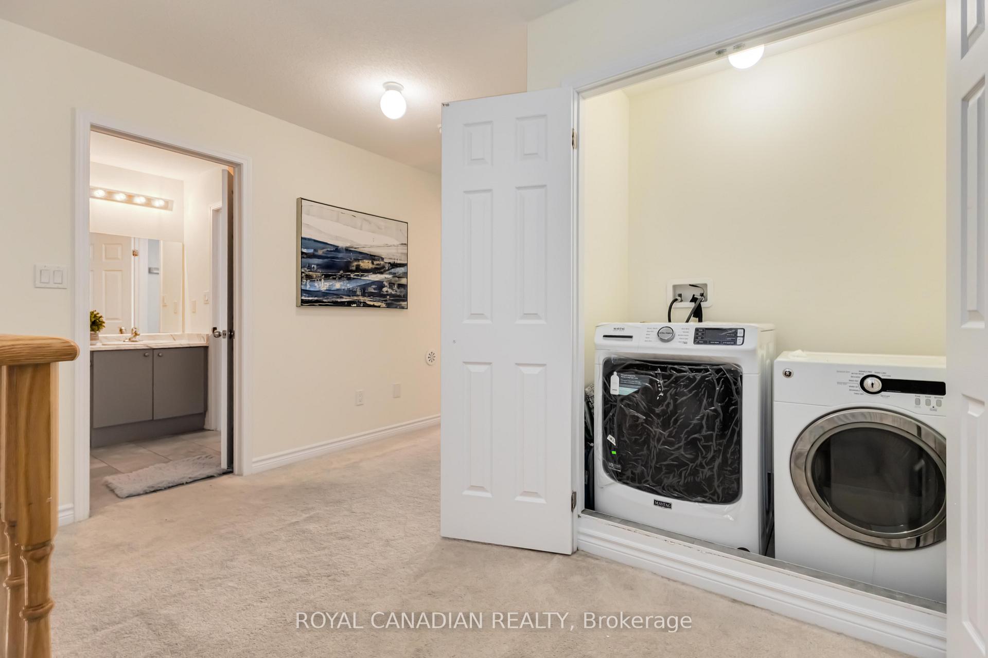 Photo 36 of 20 Dunsley Way, Whitby, Pringle Creek — HOMEH