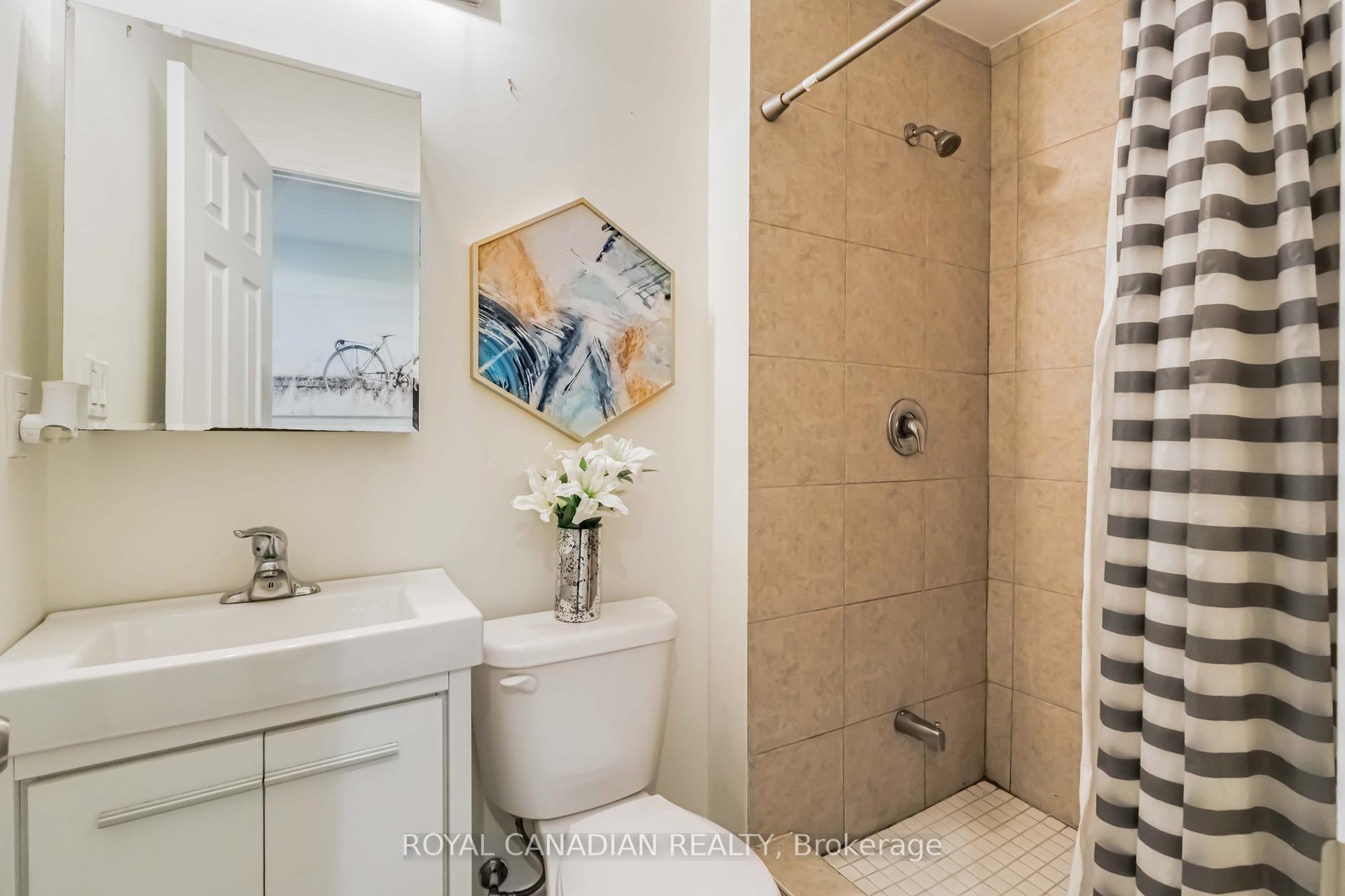 Photo 44 of 20 Dunsley Way, Whitby, Pringle Creek — HOMEH
