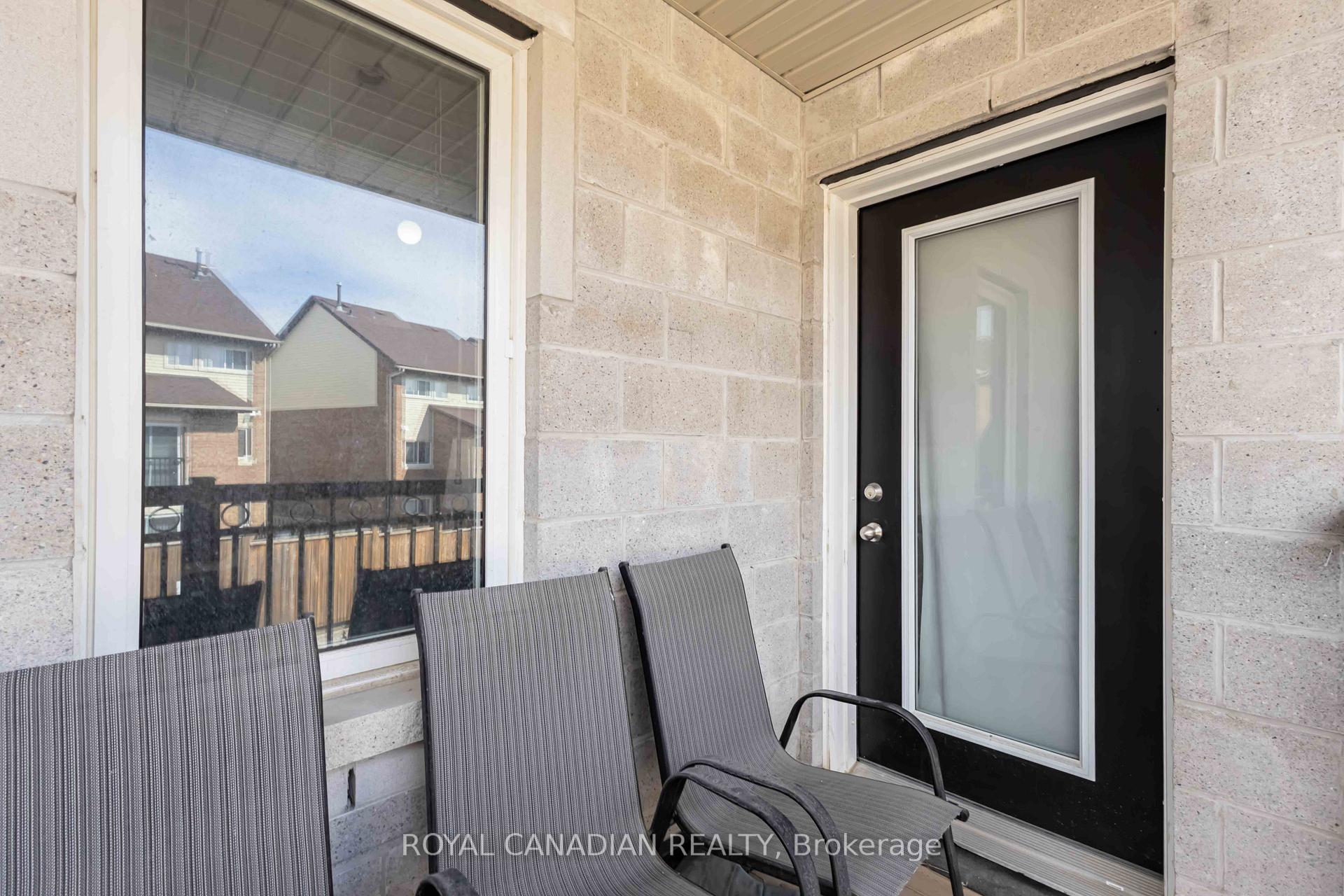 Photo 49 of 20 Dunsley Way, Whitby, Pringle Creek — HOMEH
