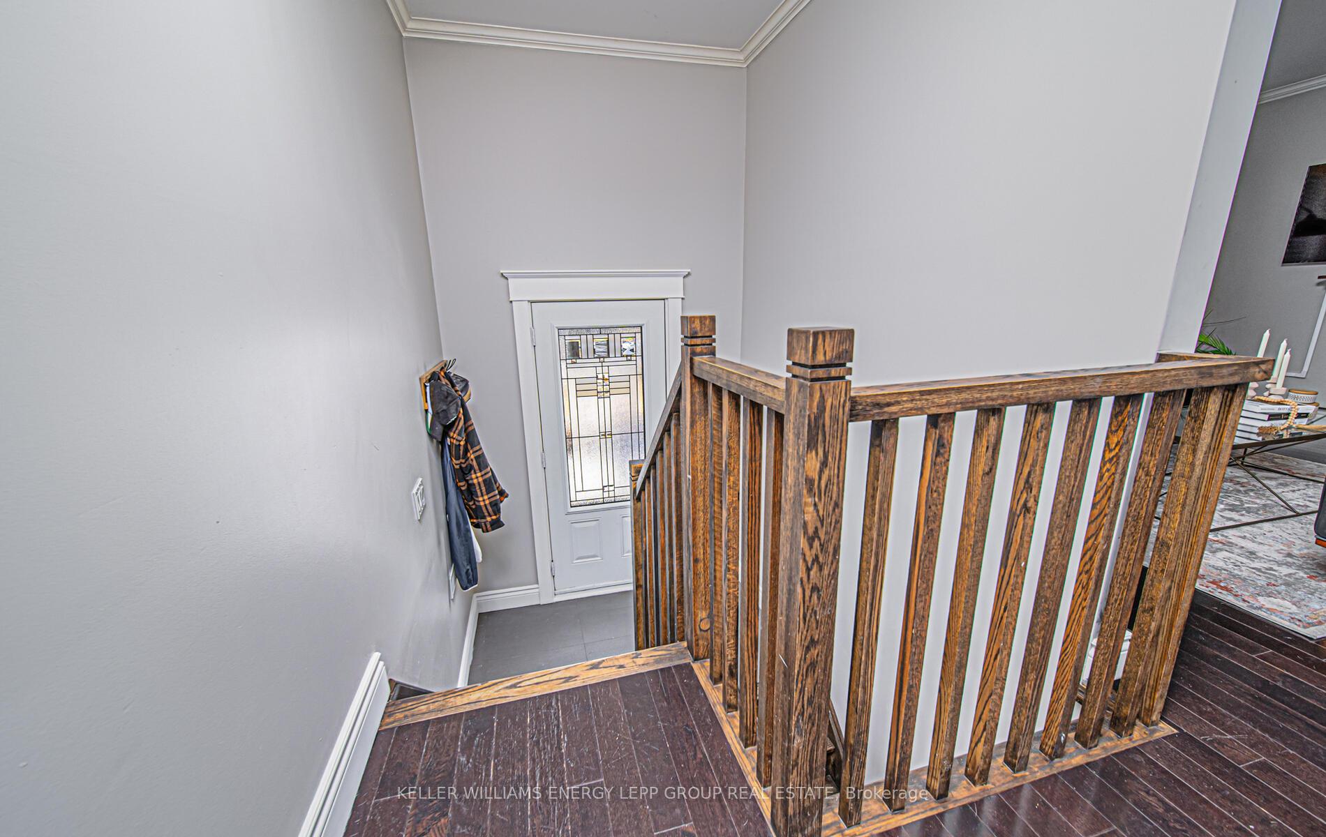 Photo 11 of 107 Springdale Crescent, Oshawa, Donevan — HOMEH