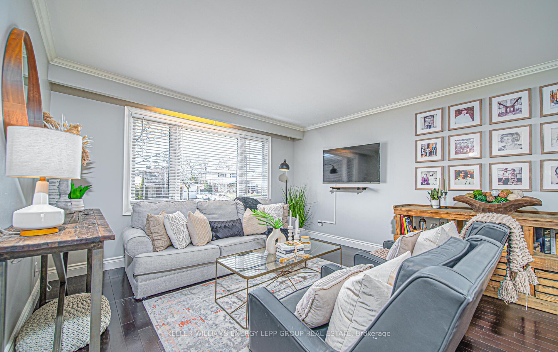 Photo 19 of 107 Springdale Crescent, Oshawa, Donevan — HOMEH