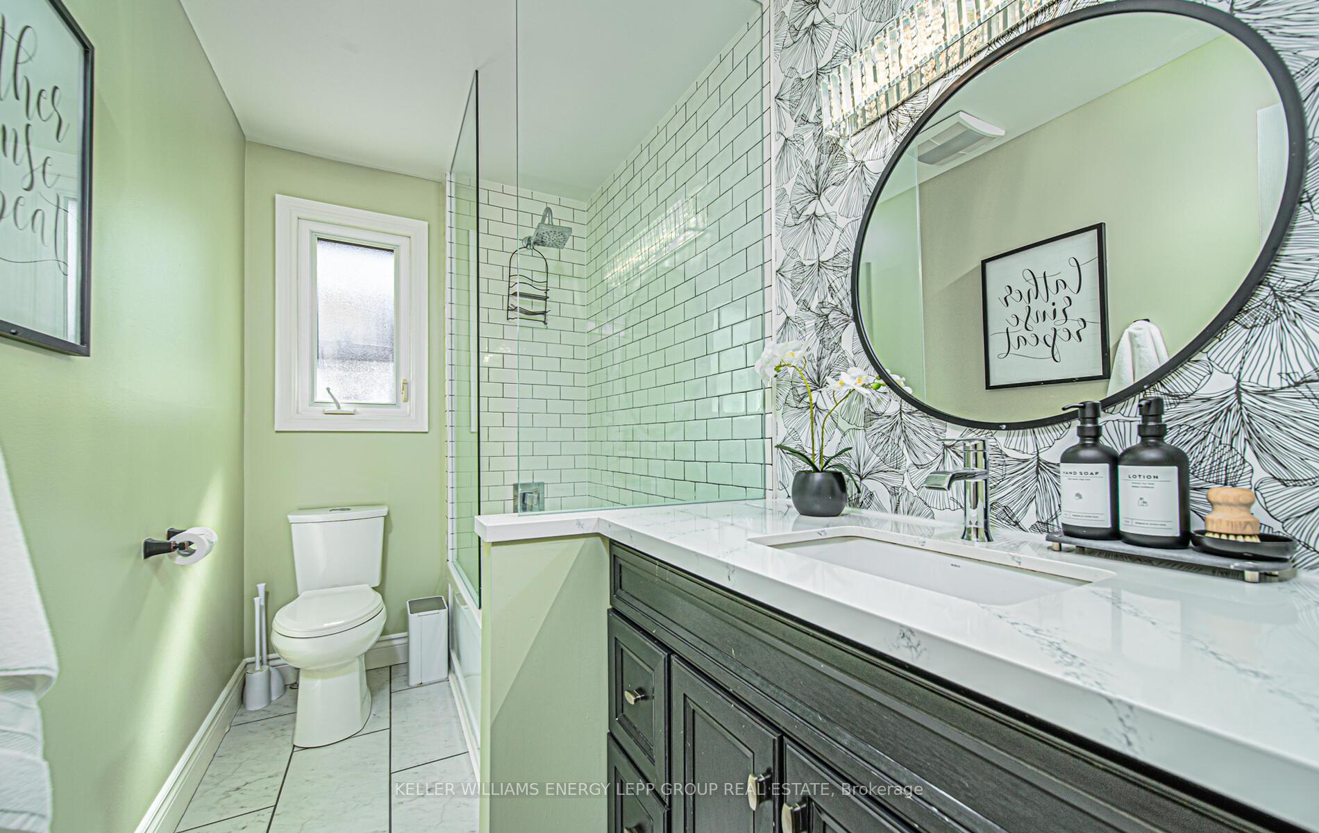 Photo 24 of 107 Springdale Crescent, Oshawa, Donevan — HOMEH