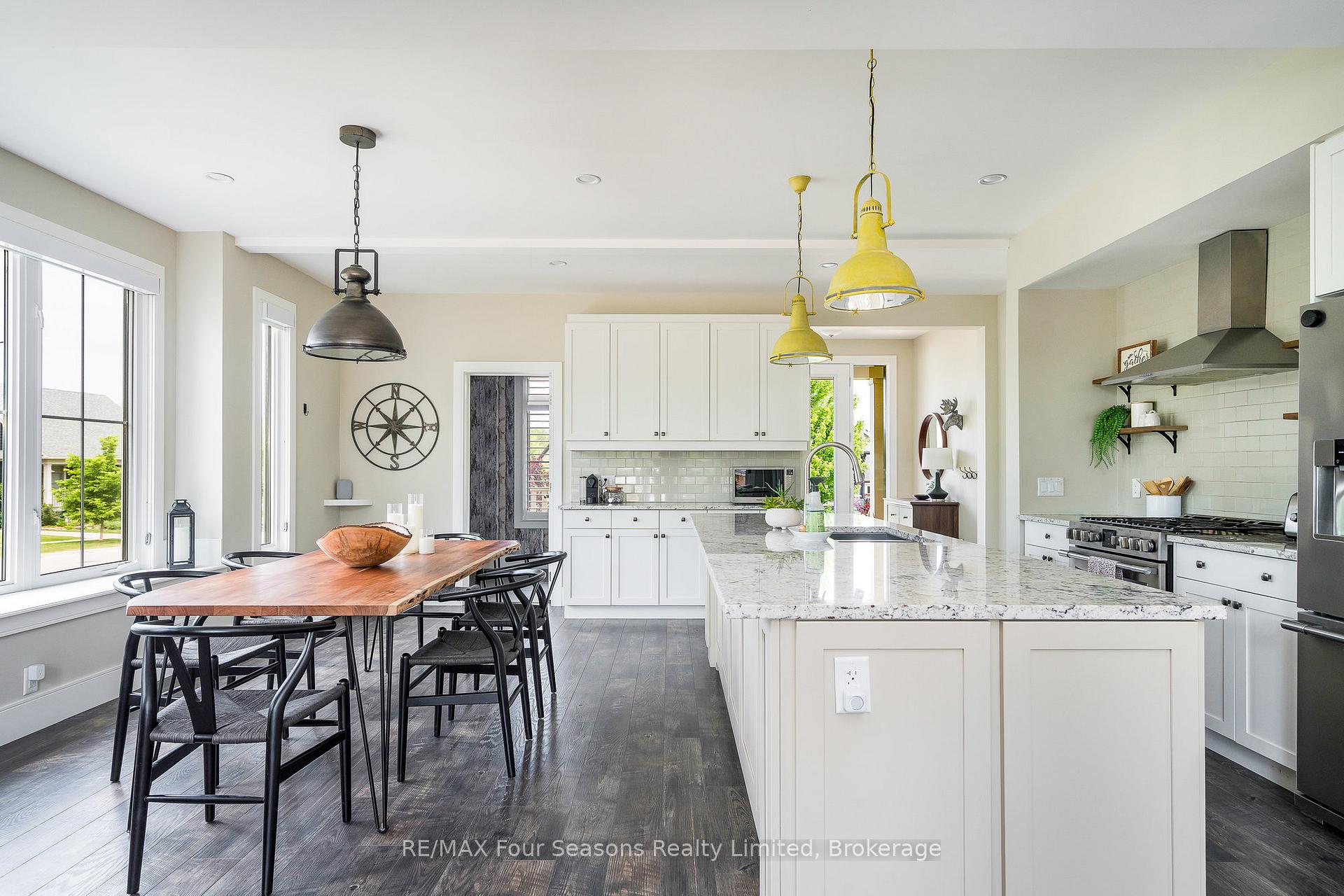 Photo 13 of 164 Snow Apple Crescent, Blue Mountains — HOMEH