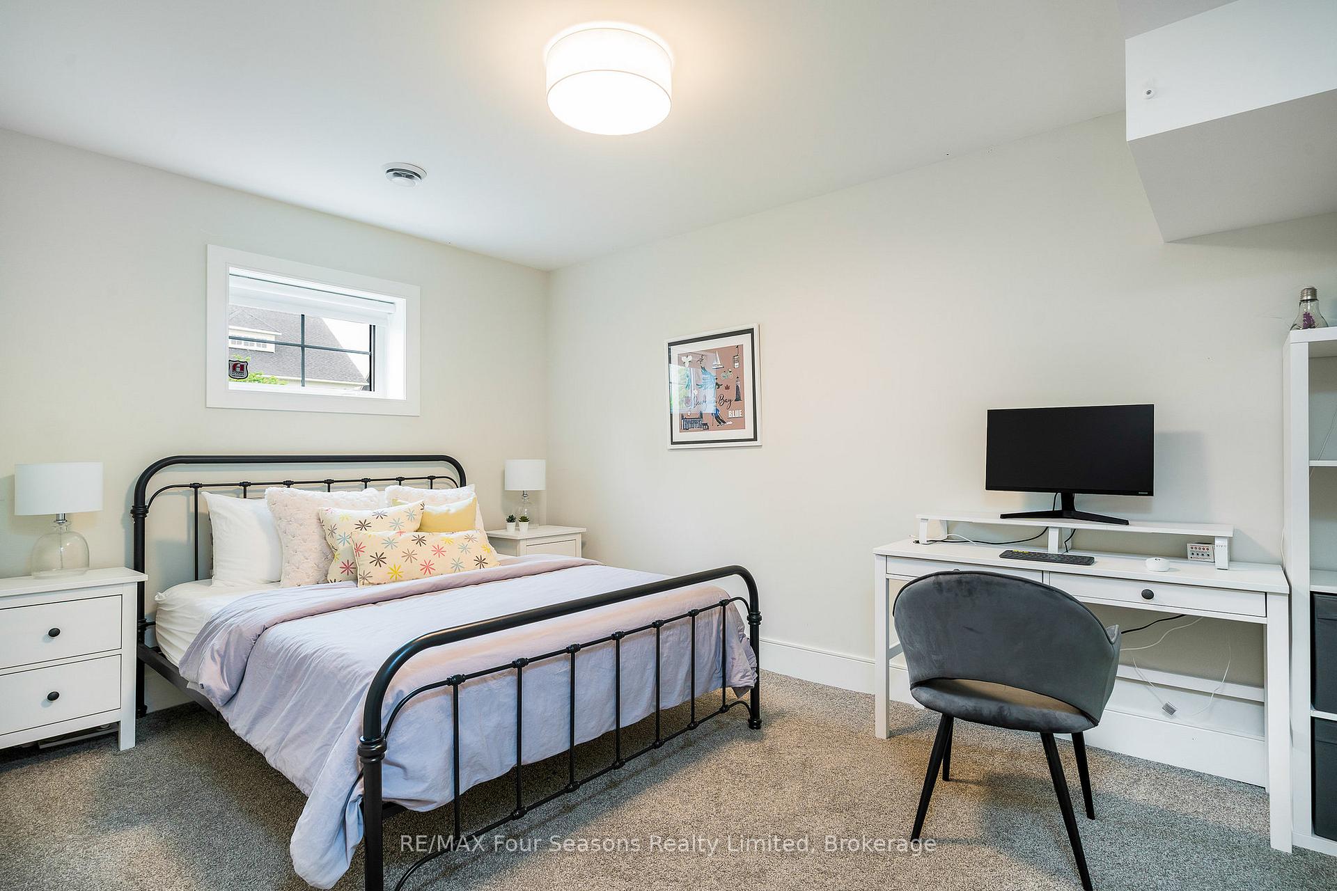Photo 43 of 164 Snow Apple Crescent, Blue Mountains — HOMEH