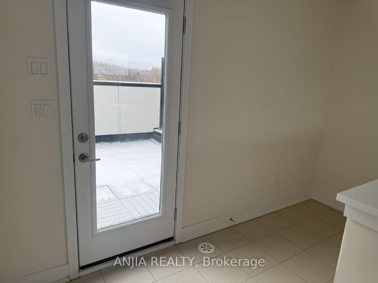 Photo 9 of 33 Sundew Lane, Richmond Hill, Oak Ridges Lake Wilcox — HOMEH