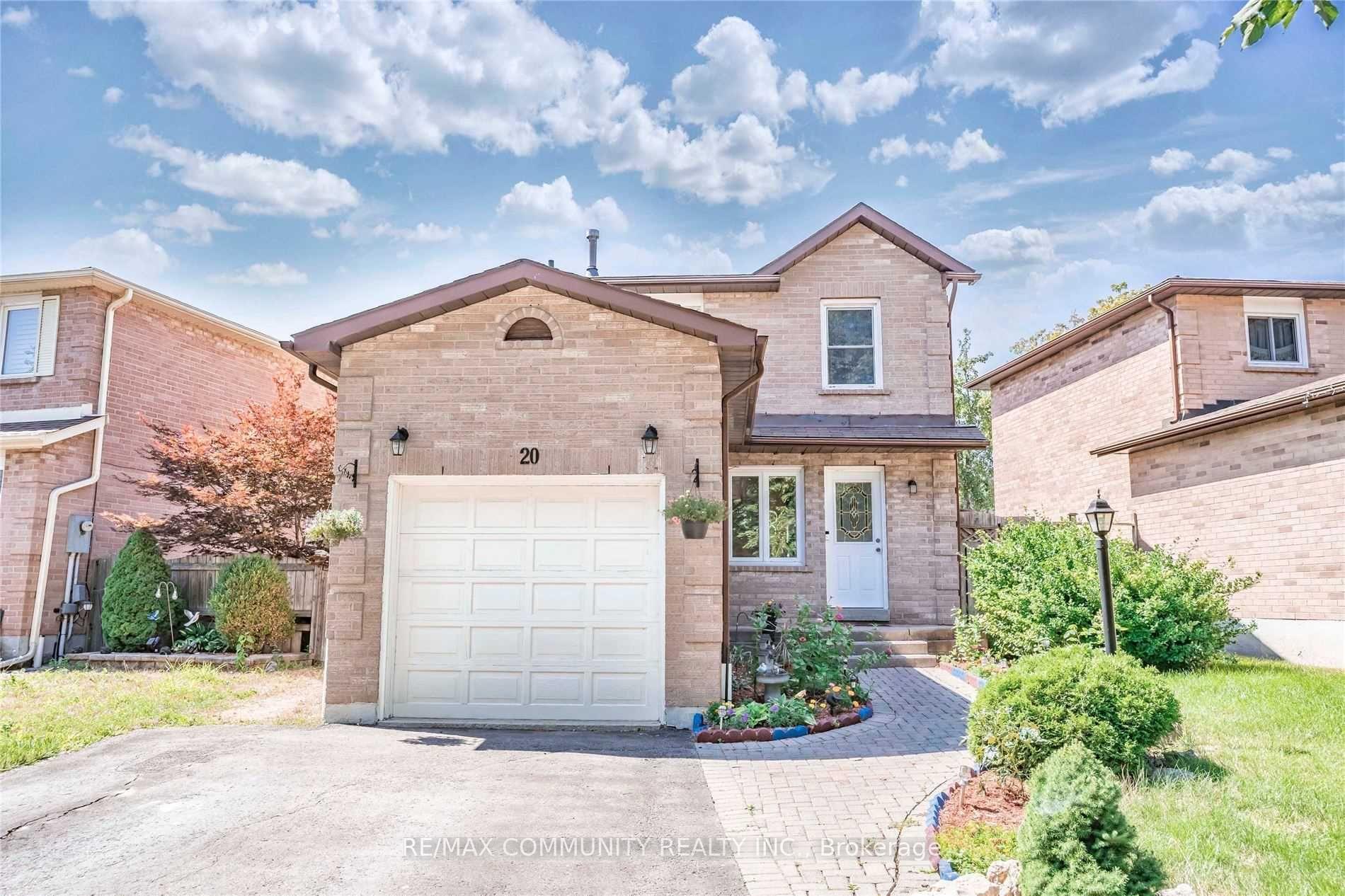 Photo 2 of 20 Ventris Drive, Ajax, Central West — HOMEH