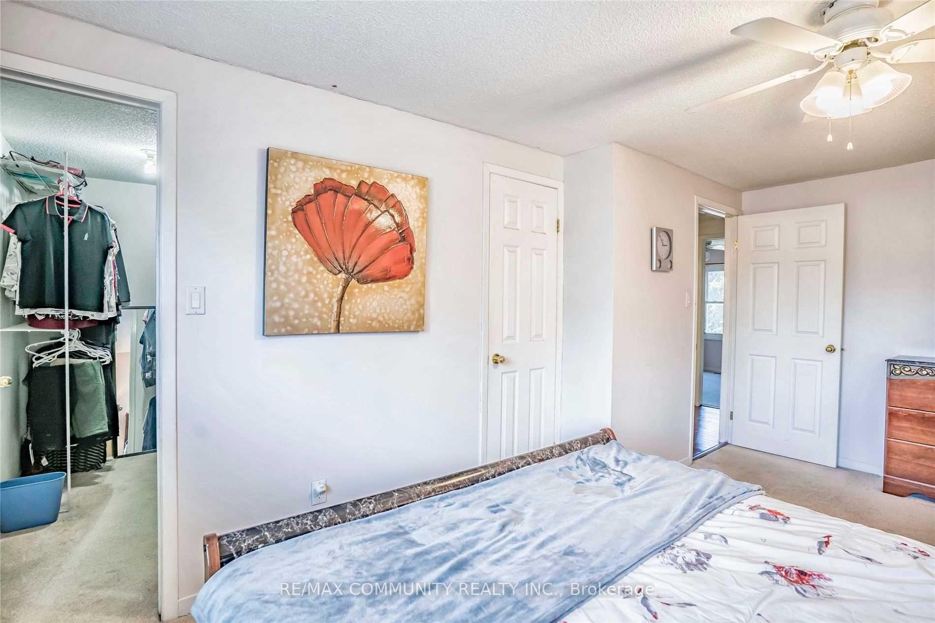 Photo 25 of 20 Ventris Drive, Ajax, Central West — HOMEH