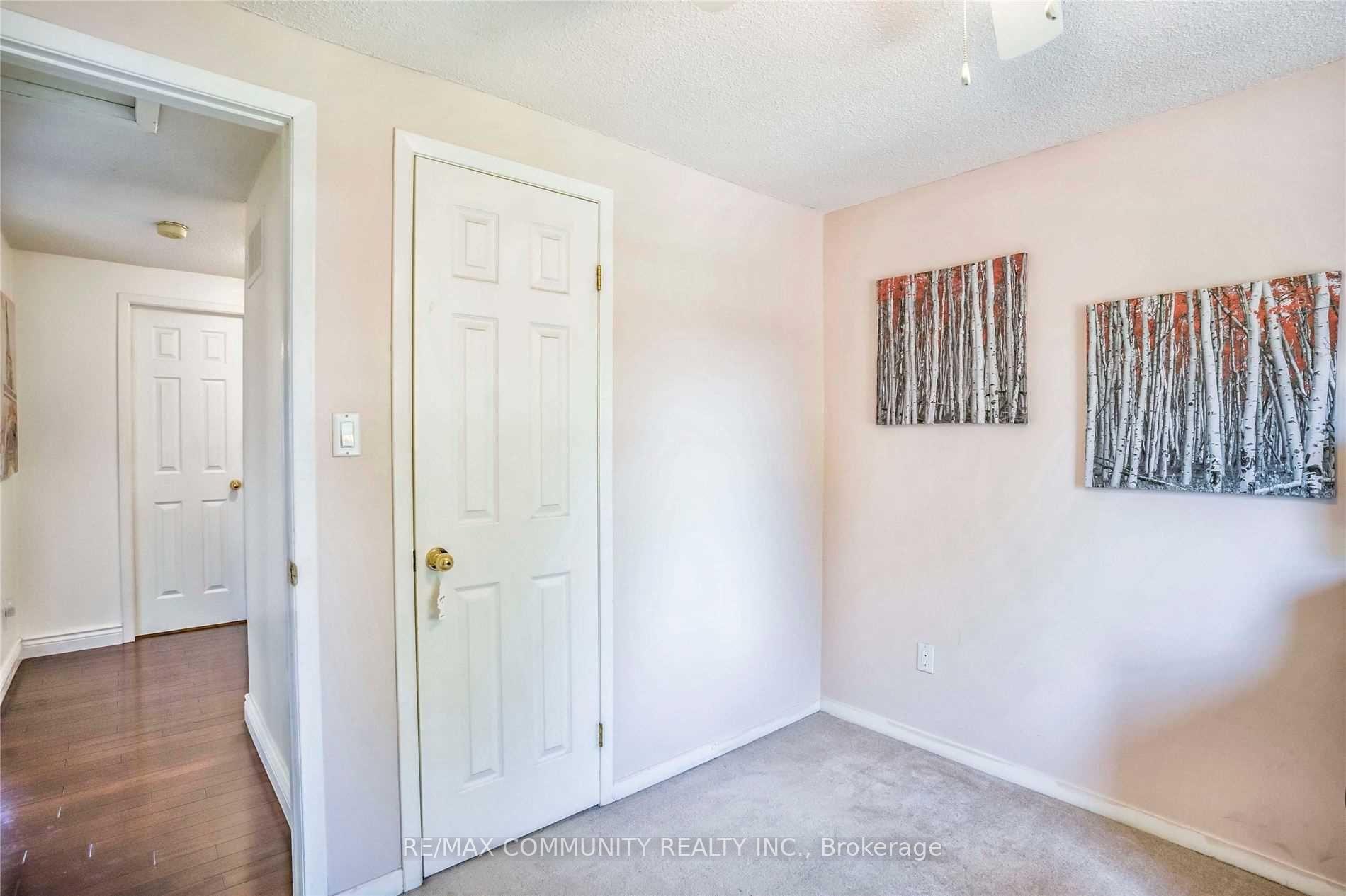 Photo 30 of 20 Ventris Drive, Ajax, Central West — HOMEH