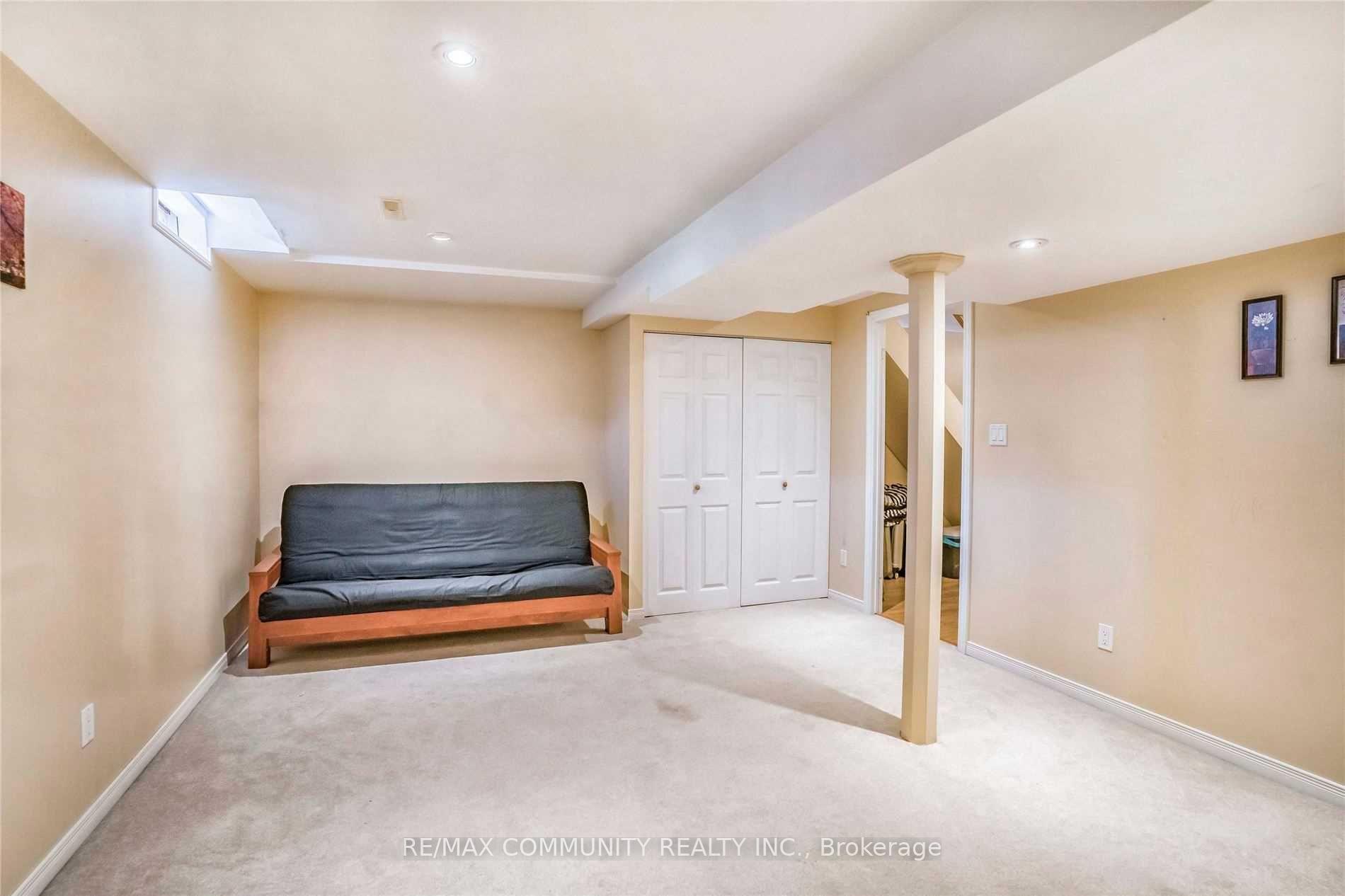 Photo 33 of 20 Ventris Drive, Ajax, Central West — HOMEH