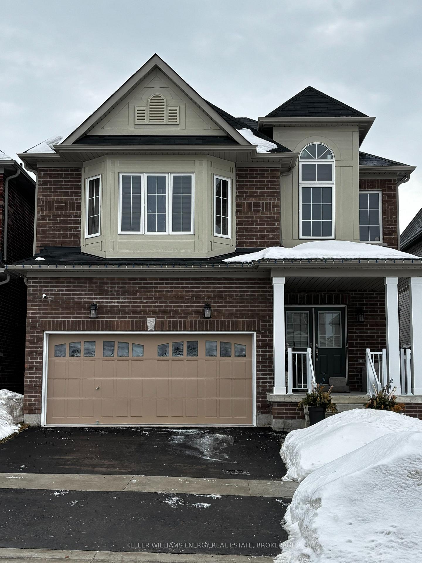 Front of 1189 Drinkle Crescent