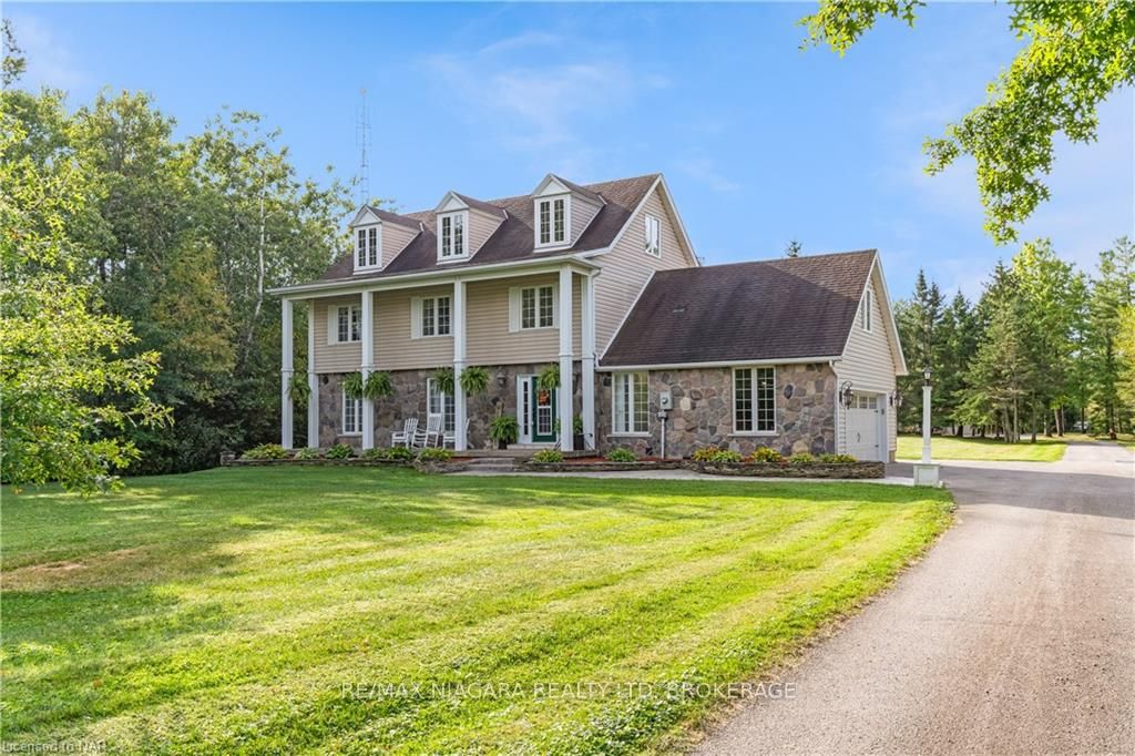 Photo 2 of 851 Carl Road, Welland, Cooks Mills — HOMEH