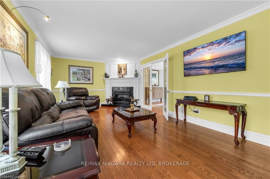 Photo 5 of 851 Carl Road, Welland, Cooks Mills — HOMEH