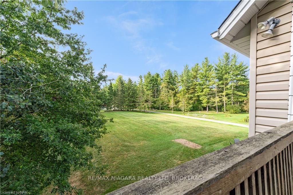 Photo 11 of 851 Carl Road, Welland, Cooks Mills — HOMEH