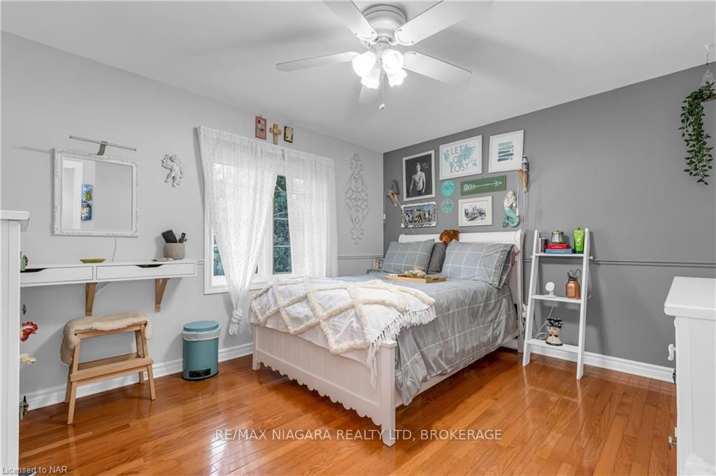 Photo 12 of 851 Carl Road, Welland, Cooks Mills — HOMEH