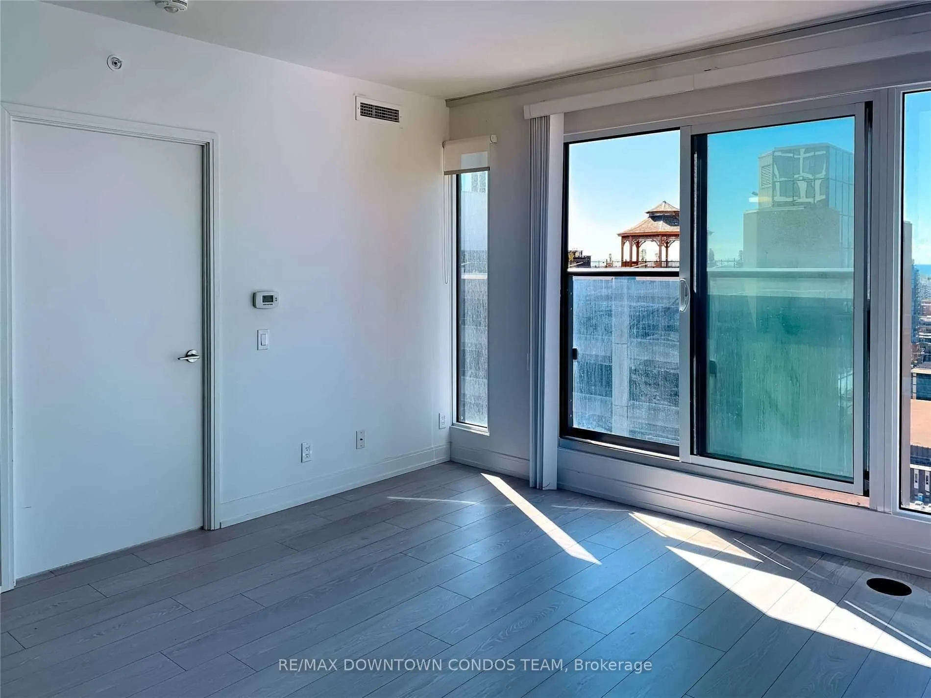 Photo 6 of Unit 3210, 181 Dundas Street E, Toronto, Church-Yonge Corridor — HOMEH