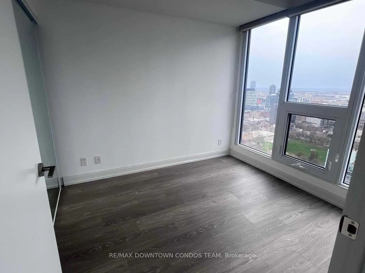 Photo 9 of Unit 3210, 181 Dundas Street E, Toronto, Church-Yonge Corridor — HOMEH