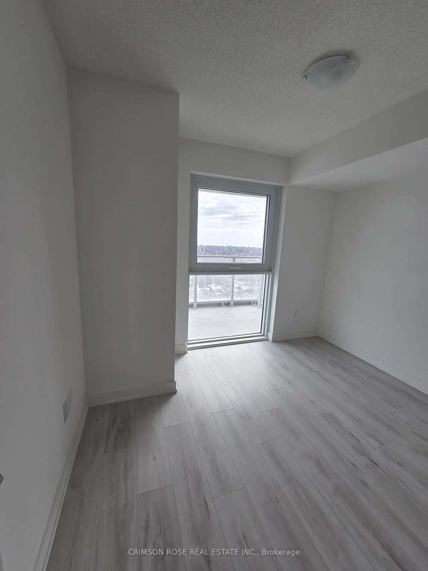 Photo 9 of Unit 1305, 1010 Sandy Beach Rd, Pickering, Bay Ridges — HOMEH