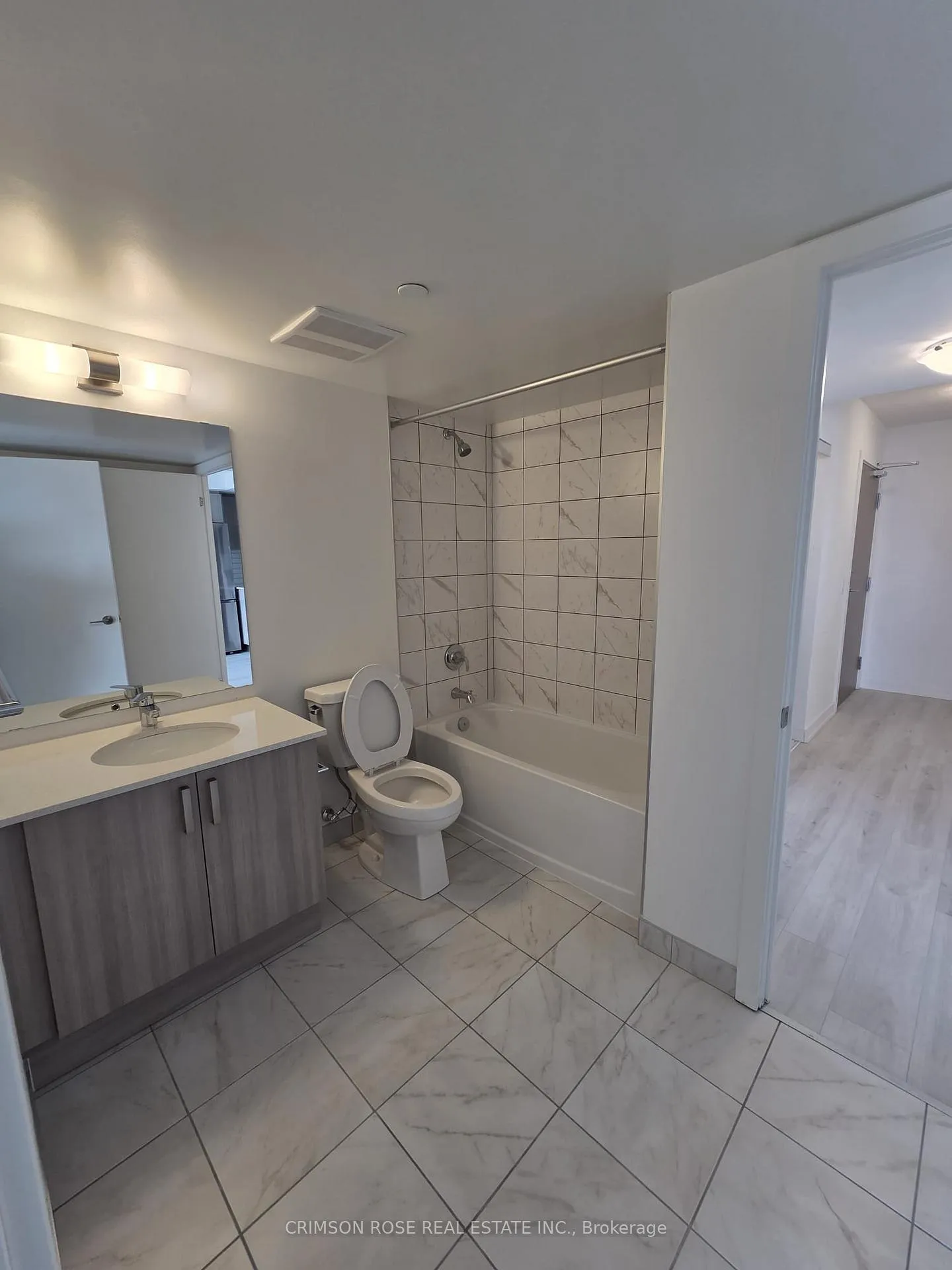 Photo 10 of Unit 1305, 1010 Sandy Beach Rd, Pickering, Bay Ridges — HOMEH